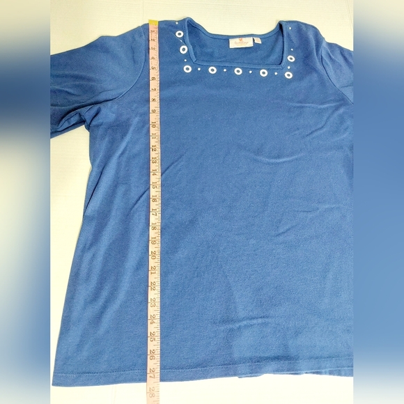 Blue Quaker Factory women's Top with white Eyelets 2X - Picture 7 of 7